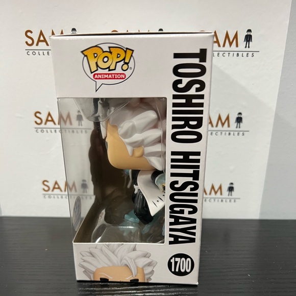 Bleach Toshiro Hitsugaya With Bankai Funko Pop #1700 + Protector - Picture 2 of 6